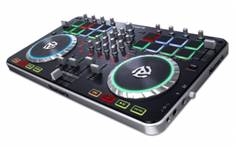 NUMARK MIXTRACK  QUAD